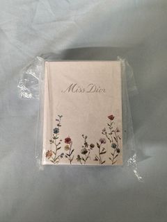 （分類：）位於 。 由 chrisdin 提交（商品編號 1311597636，圖片 1）。簡介： 。