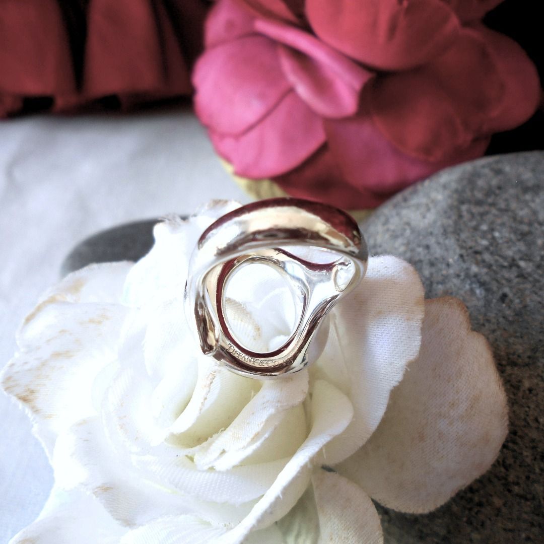 Collectable Elsa Peretti Spain Sevillana 925 Tiffany Co Sterling Silver Party Business Ring with Tiffany Pouch Authentic