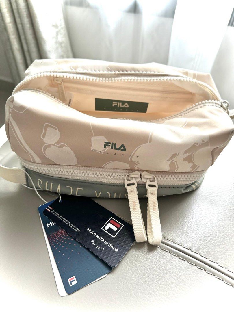 Fila Pouch Shape your Elegance