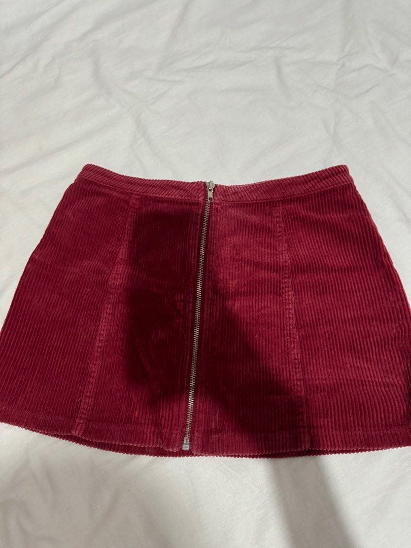 Red velvet skirt forever 21 hot sale