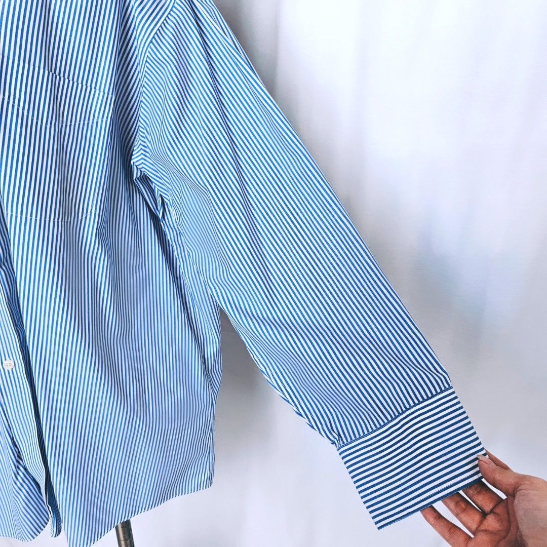 GITMAN BROS. BLUE STRIPES BUTTONDOWN SHIRT (Category: Formal Shirts) located in Carmona. Submitted by simplestashph (Listing ID 1311619139, Image 3). Description: CODE: X-05 GITMAN BROS. BLUE STRIPES BUTTONDOWN SHIRT C 56, L32, SLEEVES 21, SHOULDER 7 PHP 750.