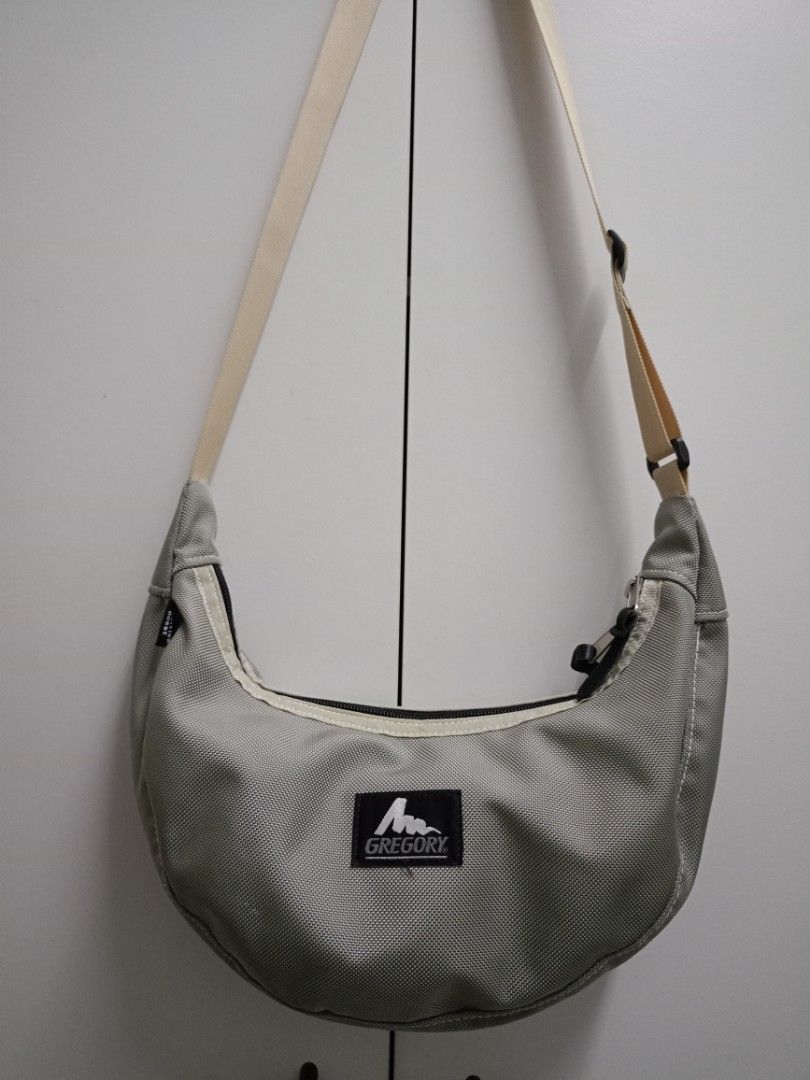 Gregory banana sling bag top