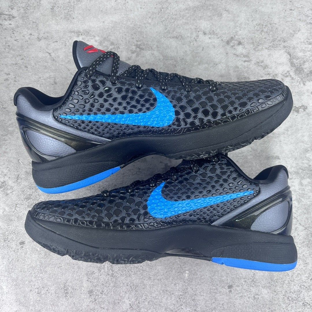 Kobe dark knight clearance