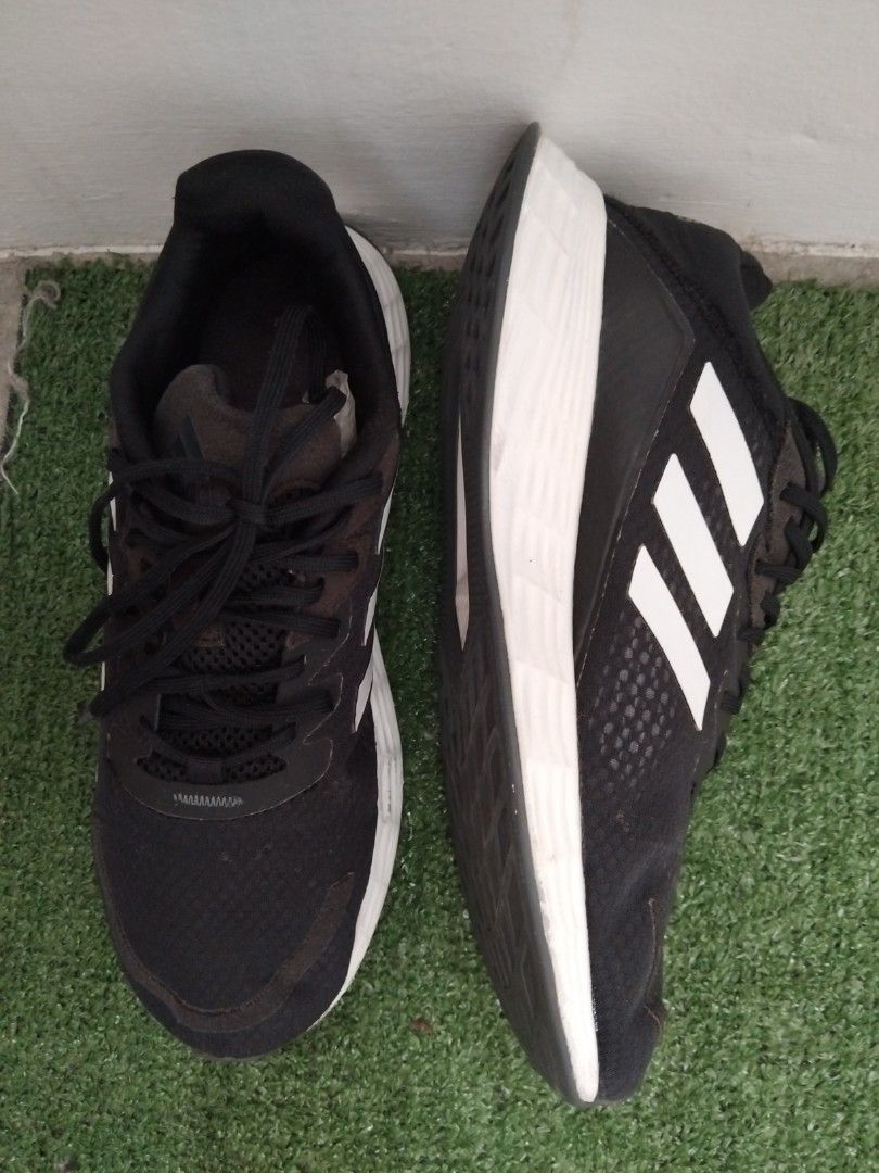 Kasut adidas running top