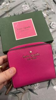 (Category: ) located in . Submitted by 16closet (Listing ID 1311561201, Image 1). Description: .