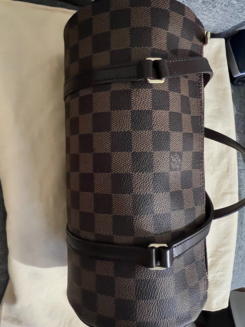 Lv papillon damier ebene (Category: Luxury Bags & Wallets) located in Bulacan. Submitted by sssss45 (Listing ID 1311621052, Image 2). Description: Like new papillon with dust bag. Still in excellent condition.