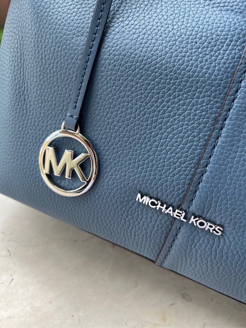 MICHAEL KORS - Hyde Leather Satchel - Large (Category: Tote Bags) located in Manila. Submitted by offthenest (Listing ID 1311586855, Image 3). Description: Brand: Michael Kors Model: Hyde Leather Bag Color: Denim Size: Large Original Price: $628.00 Origin: Bought in the US Others: Authentic; With paperbag SIZE: 16”W X 11”H X 5”D PRODUCT DETAILS: Adjustable & detachable long strap Zip fastening Interior details: back zip pocket & front slip pocket