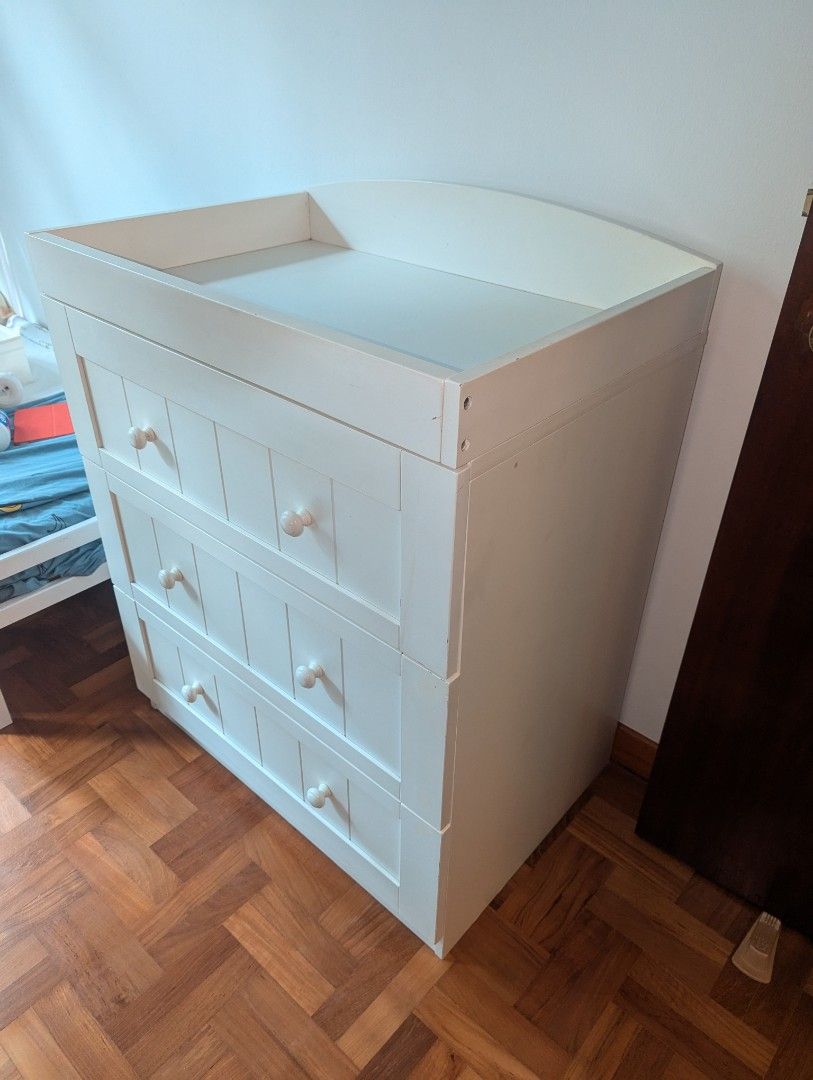 Marlow changing unit 2025