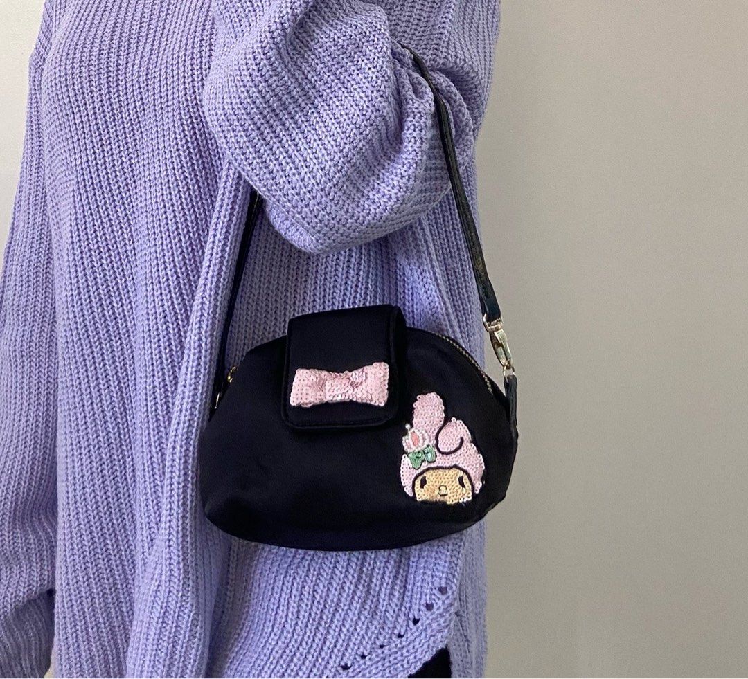 MY MELODY X CHECHE NEW YORK (Category: Purses & Pouches) located in Iloilo. Submitted by b.eau (Listing ID 1311540914, Image 1). Description: Super rare! Strap is a little worn out but is changeable .