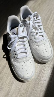 (Category: ) located in . Submitted by melshoes (Listing ID 1311655607, Image 1). Description: .