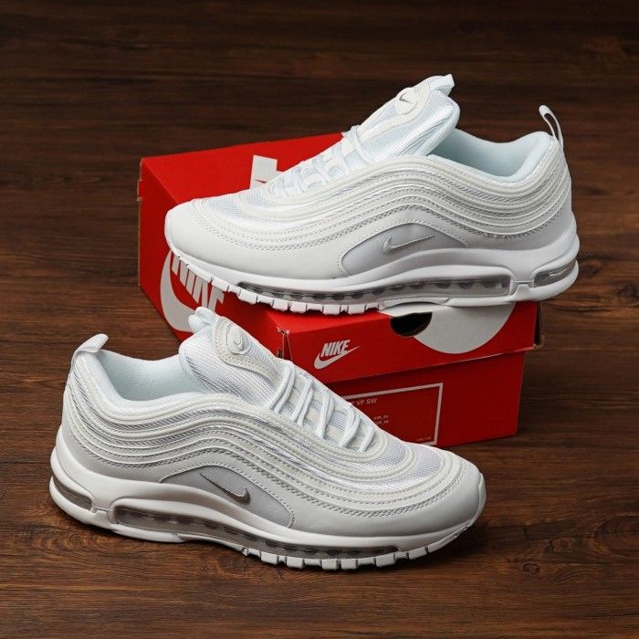 Nike Air max 97 putih Fesyen Pria Sepatu Sneakers di Carousell
