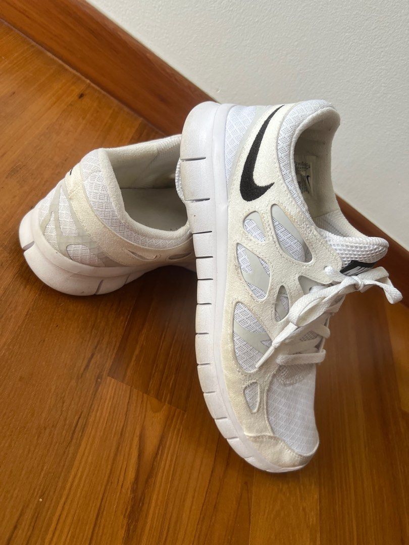 NIKE Men s Free Run 2 Shoes in White US 11.5