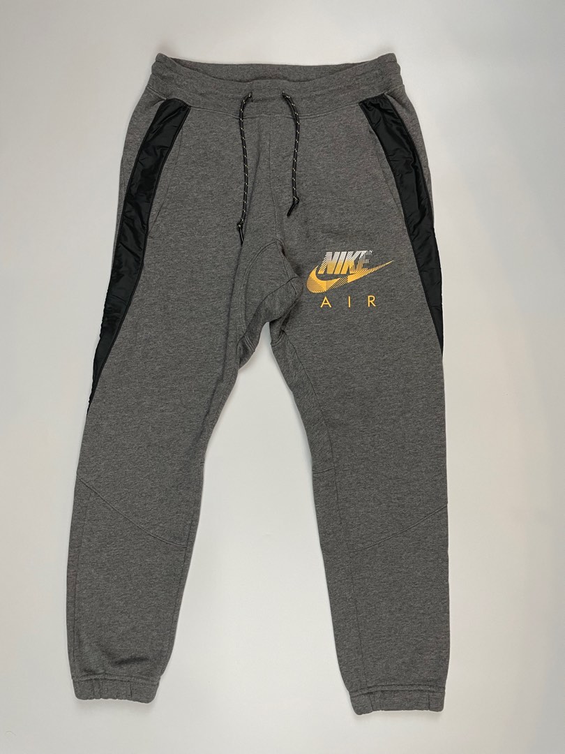 Original nike joggers best sale