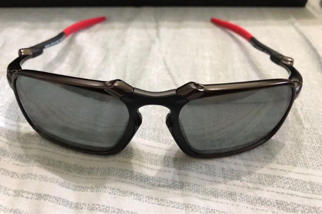 Oakley badman ferrari edition clearance