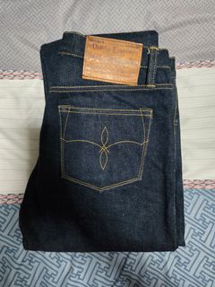 (Category: ) located in . Submitted by vincloset (Listing ID 1311690891, Image 1). Description: .