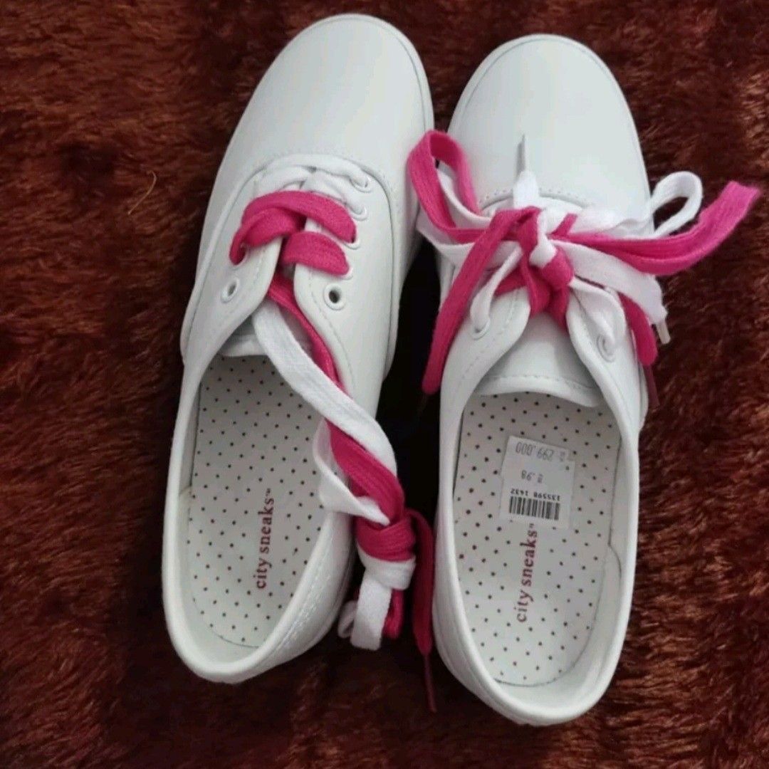 Payless City Sneaks Sneakers Woman Fesyen Wanita Sepatu di Carousell