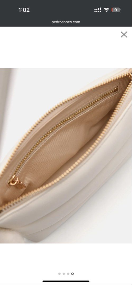 Pedro Padded Pouch with Fur Charm Chalk