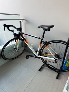 (Category: ) located in . Submitted by kenhoang91 (Listing ID 1311706844, Image 1). Description: .