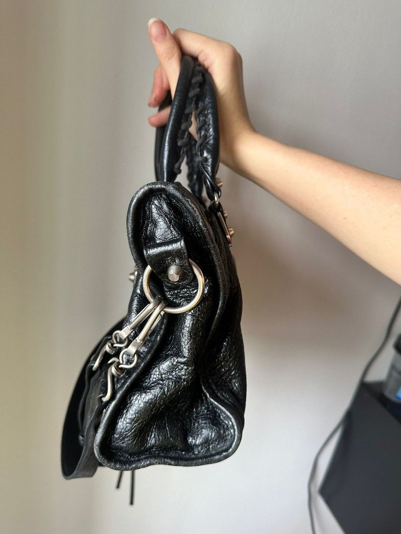 Preloved Balenciaga Small City Metallic Edge in Lambskin Luxury Bags Wallets on Carousell