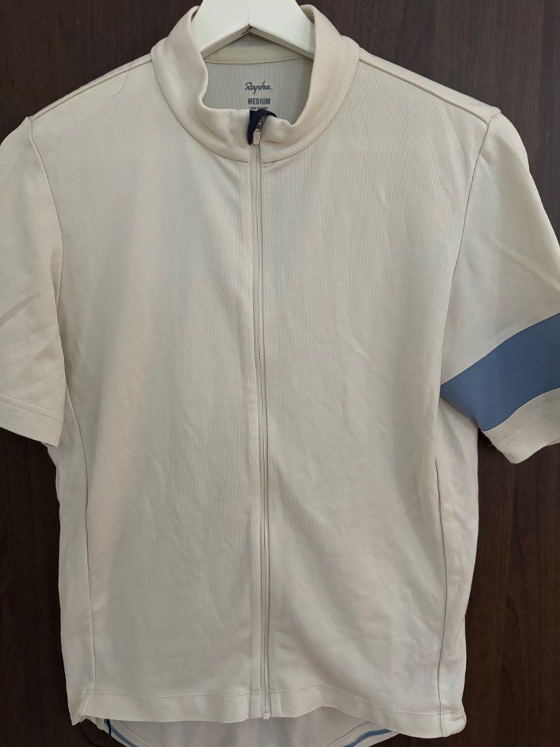 Rapha jersey (Category: Activewear) located in Singapore. Submitted by jawcs75 (Listing ID 1311569411, Image 1). Description: Only wore once.