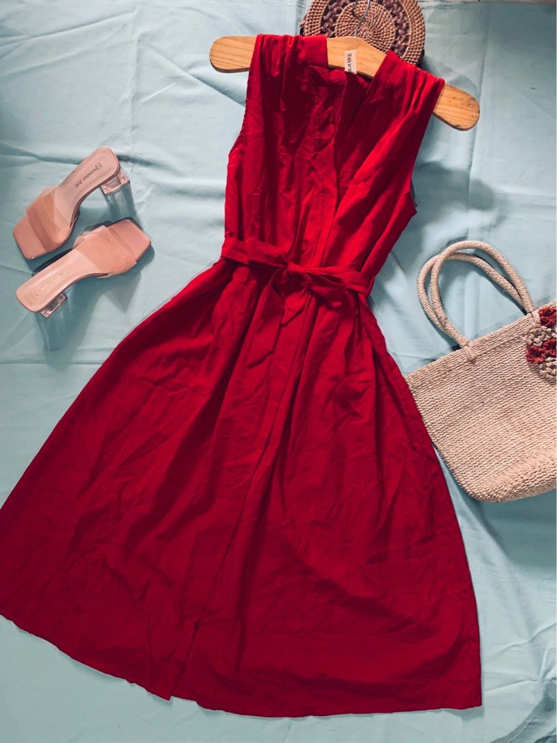 Red overlap maxi dress size S-M (Category: Dresses) located in Quezon City. Submitted by kris.mansos (Listing ID 1311536858, Image 1). Description: Preloved dress manage your expectation.