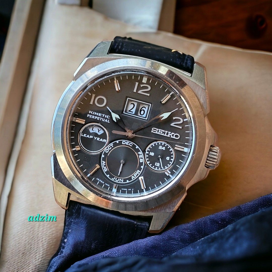 Seiko Kinetic Perpetual calander Men s Fashion Watches Accessories Watches on Carousell