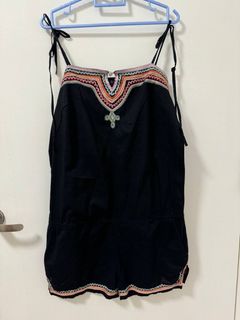 (Category: ) located in . Submitted by mitra52853 (Listing ID 1311584914, Image 1). Description: .