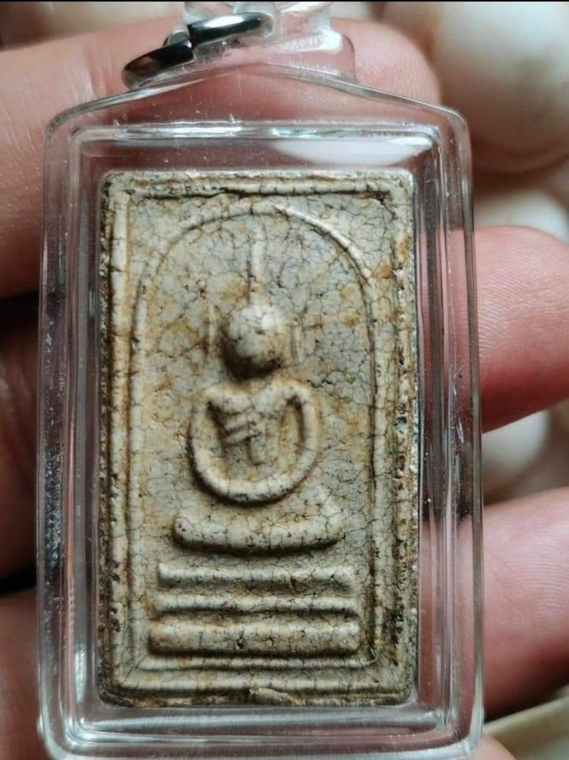 Somdej Arahang BE 2360 早期崇迪, Hobbies & Toys, Religious Items on Carousell