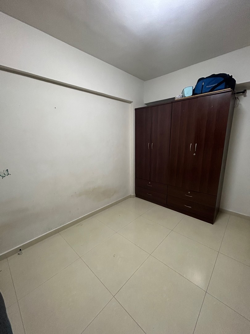 (Category: ) located in . Submitted by vijay9999 (Listing ID 1311669402, Image 1). Description: .