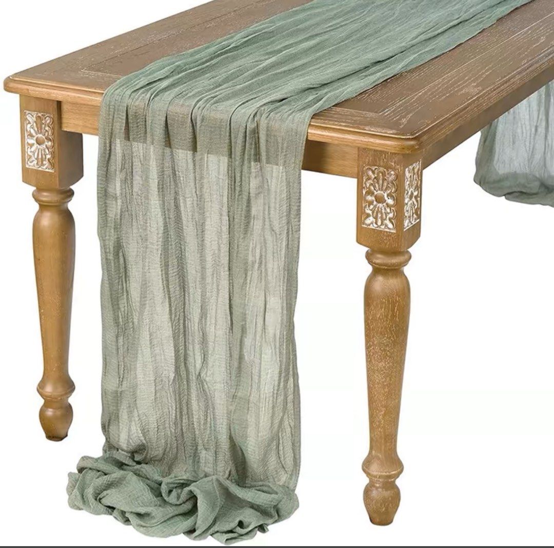 Table Runner (Category: Table Linen & Textiles) located in Singapore. Submitted by natlian824 (Listing ID 1311616611, Image 1). Description: $10 each - good deal! Only 3 left. 90 x 180cm.