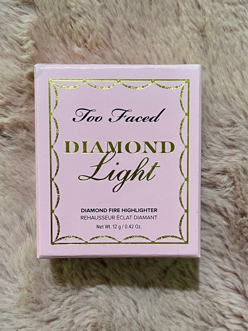 Too Faced Diamond Light Highlighter in Fancy Pink (Category: Makeup) located in Valenzuela. Submitted by cinnameow (Listing ID 1311534032, Image 1). Description: Shade: Fancy pink Flaws: Slight discoloration in some areas, signs of use will give discount for sure buyer !! will also trade for: pink too faced flush blush, or pink cloud crush blush. dm for offer with pics! ♡ orig price: $59 (AUD) = ~₱2.3k ♡ bought from Mecca, shipped from Australia 