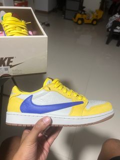 (Category: ) located in . Submitted by sneakersdude (Listing ID 1311557758, Image 1). Description: .