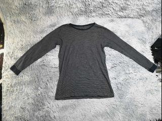 Uniqlo Black Striped Long Sleeves Shirt