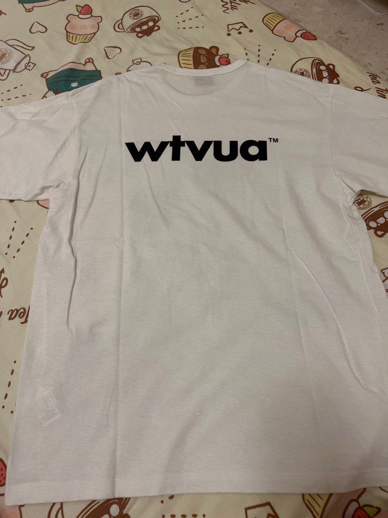 Wtaps Tee （分類：T-shirt、恤衫、有領衫）位於 Hong Kong。 由 laubobo0924 提交（商品編號 1311683377，圖片 2）。簡介： 100%real and 90% new 購自bc store 長度 : 76.5cm 寬55.5cm 。