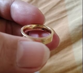 18k Cartier ring