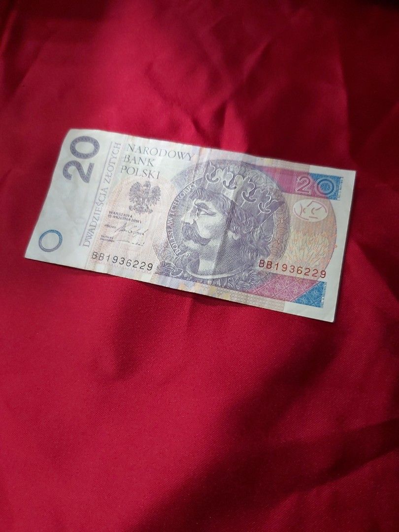 20波蘭幣/2016茲羅提幣（收藏品）, 書籍、休閒與玩具, 收藏、紀念品, 錢幣、紙鈔在旋轉拍賣