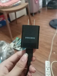 2A AUTHENTIC SAMSUNG CHARGER