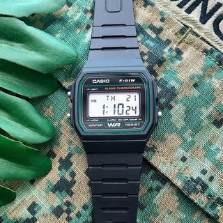 （分類：）位於 。 由 watch_outz 提交（商品編號 1306982892，圖片 1）。簡介： 。