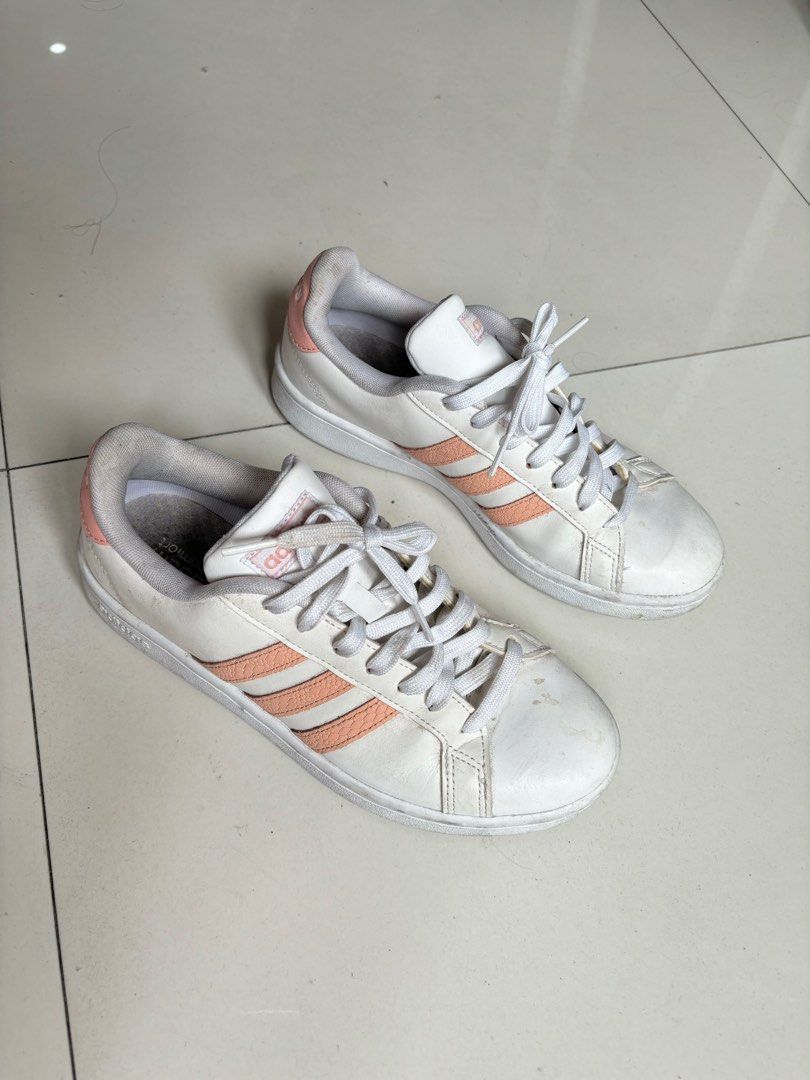 Adidas Cloudfoam White Advantage Light pink stripes Women s Fashion Footwear Sneakers on Carousell