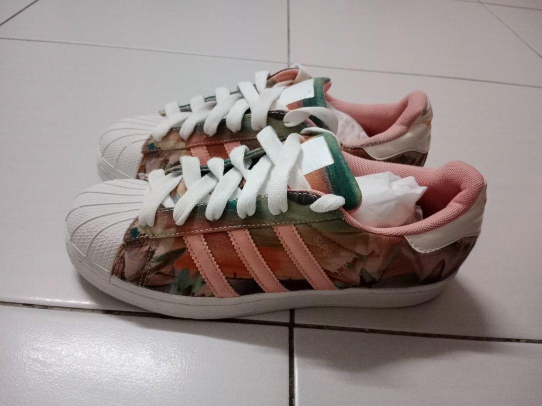 Adidas superstar 2 dust pink farm print w top