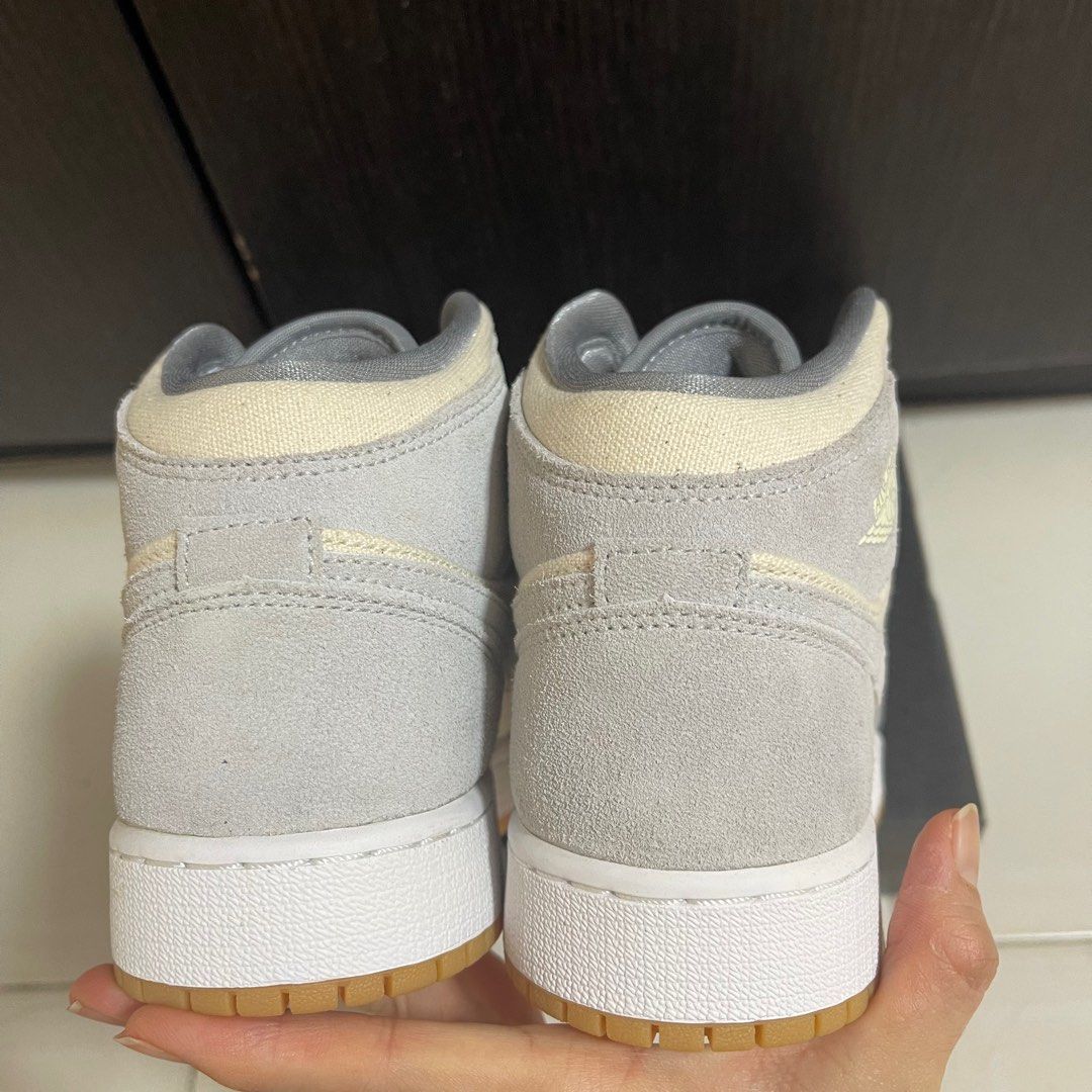Air Jordan 1 Mid Cream Grey DN4346 100 US5.5Y UK5 EUR 38 Women s Fashion Footwear Sneakers on Carousell