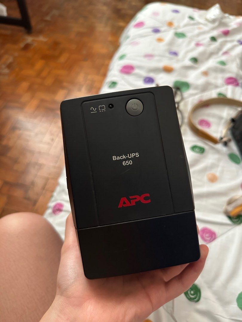 APC Battery Pack AVR 650 (Category: Chargers) located in Quezon City. Submitted by adjesuss (Listing ID 1306895026, Image 1). Description: RFS: Decluttering ◡̈ Di na po ginagamit .