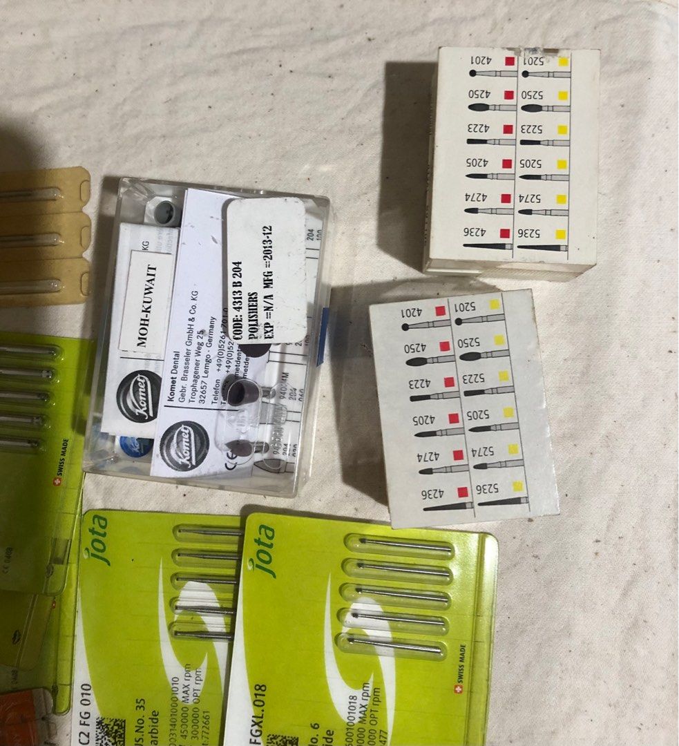 ASSTD RESTORATIVE DENTAL MATERIALS take all, Health & Nutrition ...