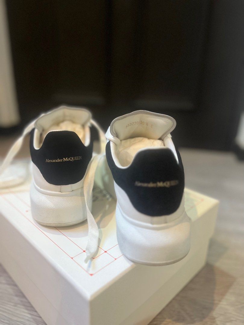 Alexander mcqueen sneakers authentic hot sale