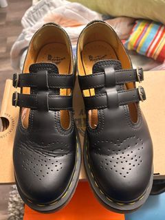 Authentic Doc Martens Mary Janes in Black
