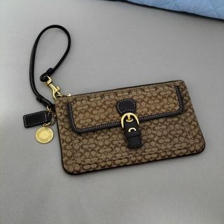 (Category: ) located in . Submitted by recycle_allpreloved (Listing ID 1307043993, Image 1). Description: .