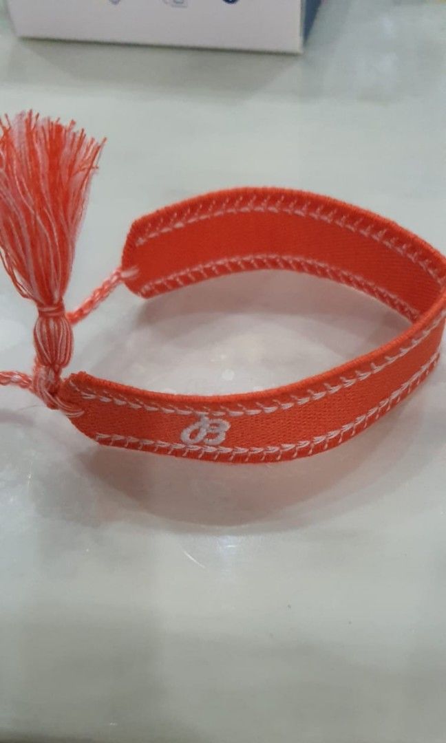 Breitling wristband Hobbies Toys Memorabilia Collectibles Fan Merchandise on Carousell