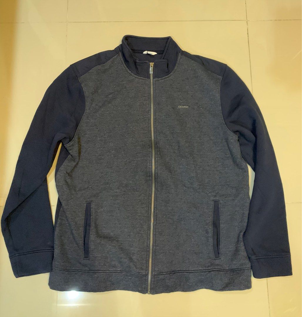 Calvin Klein Jacket (Category: Coats, Jackets and Outerwear) located in Quezon City. Submitted by freeman520 (Listing ID 1306995861, Image 1). Description: Calvin Klein Jacket Size XL.