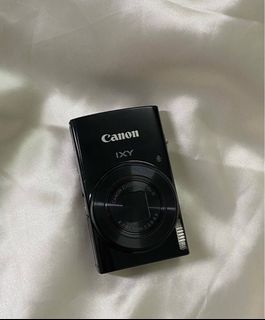 (Category: ) located in . Submitted by damienleehw (Listing ID 1306983835, Image 1). Description: .