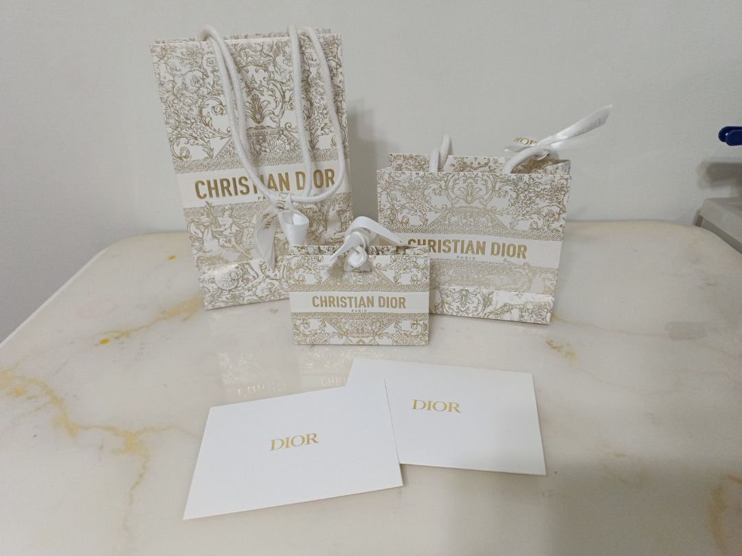 Christian Dior paper bag gift box gift card